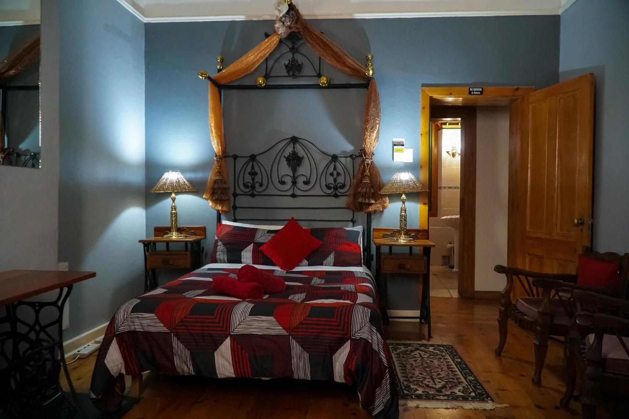 Outentique Accommodation Oudtshoorn Eksteriør bilde