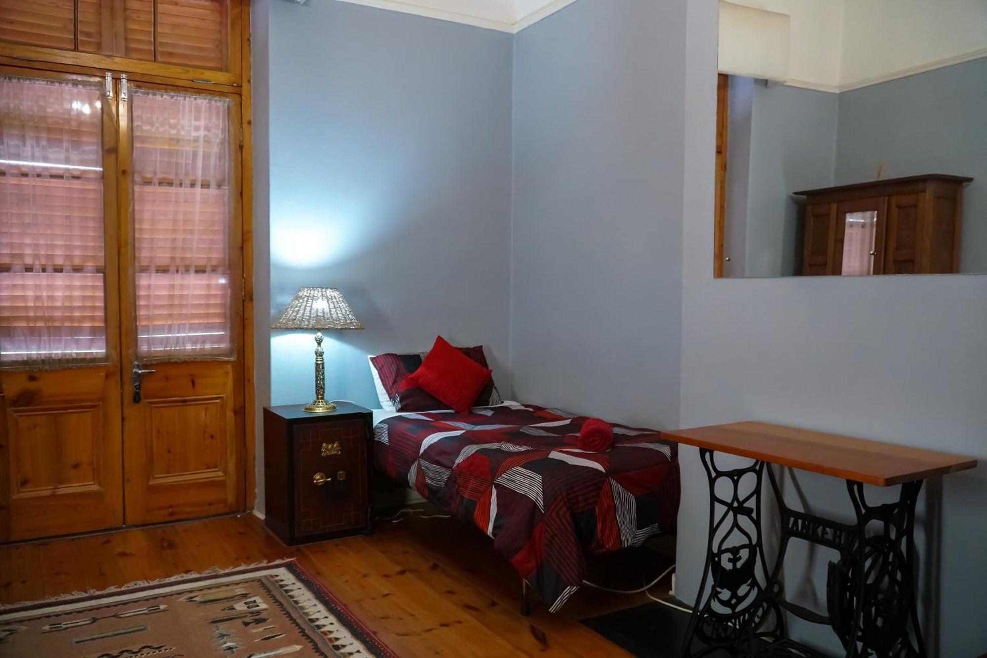 Outentique Accommodation Oudtshoorn Eksteriør bilde
