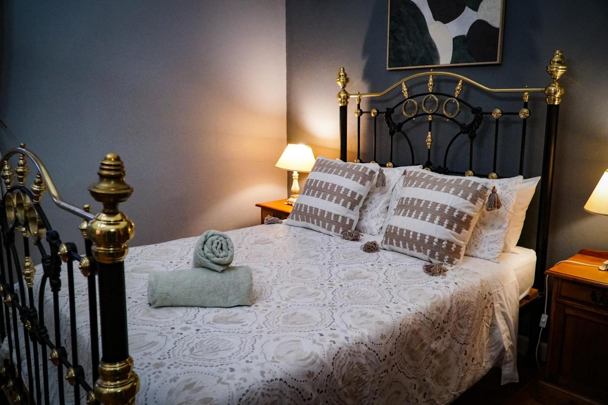 Outentique Accommodation Oudtshoorn Eksteriør bilde