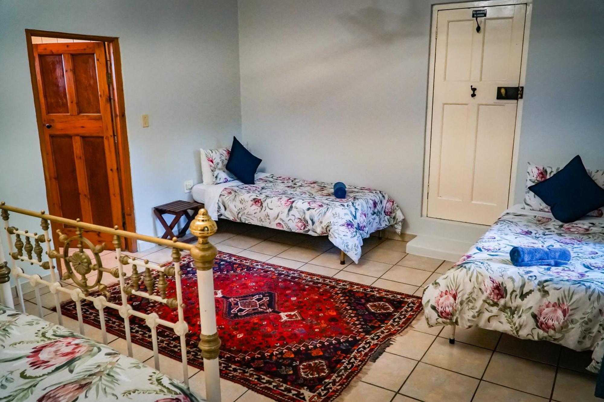 Outentique Accommodation Oudtshoorn Rom bilde